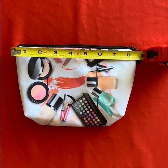 Makeup/Cosmetic/Whatever Storage Bag - Picture 4 of 5